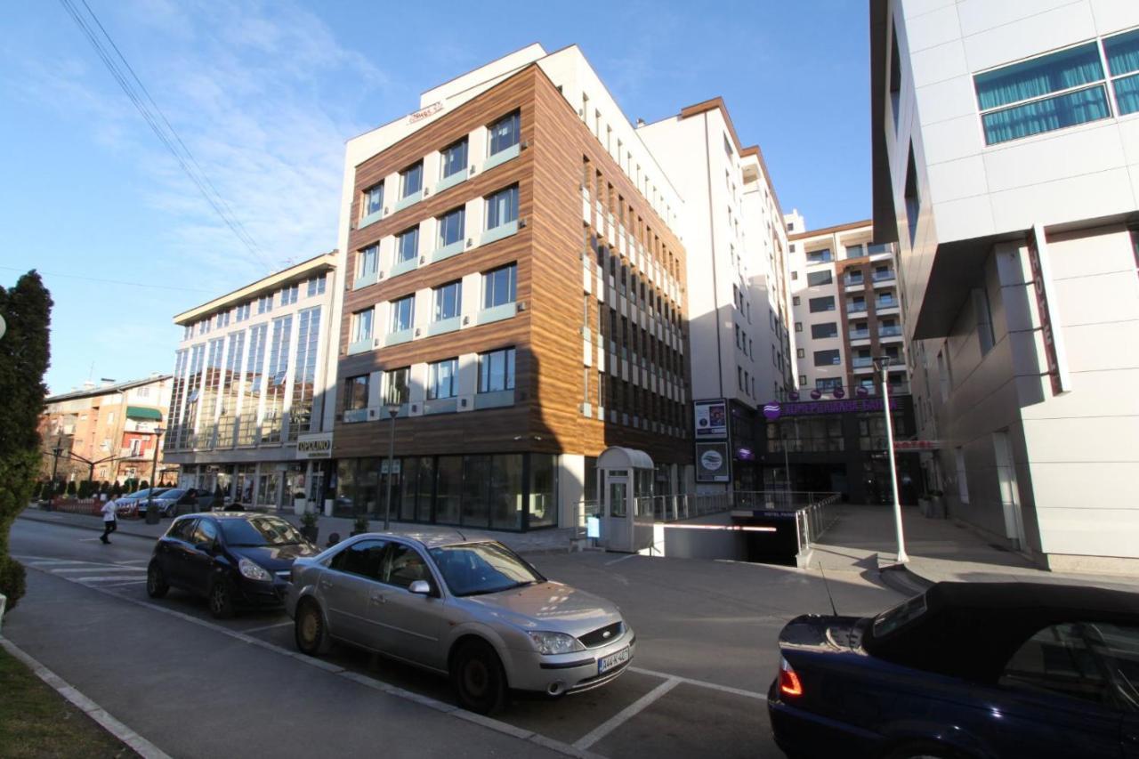 Downtown Apartment Баня Лука Екстериор снимка